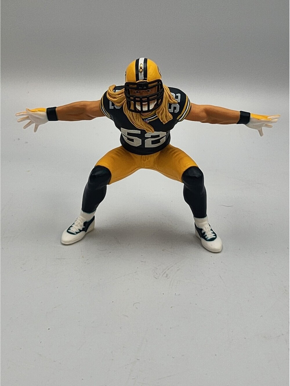 2015 Hallmark NFL Green Bay Packers Clay Matthews #52 Football Ornament - C1